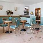 Hotel Riviera 3*