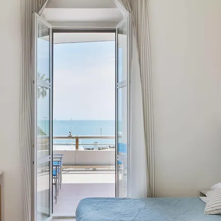 Hotel Riviera