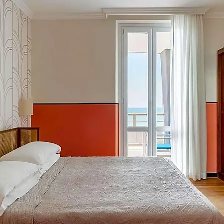 Hotel Riviera