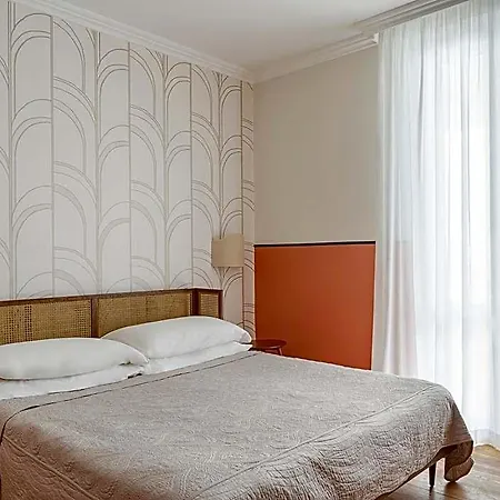 Riviera 3*